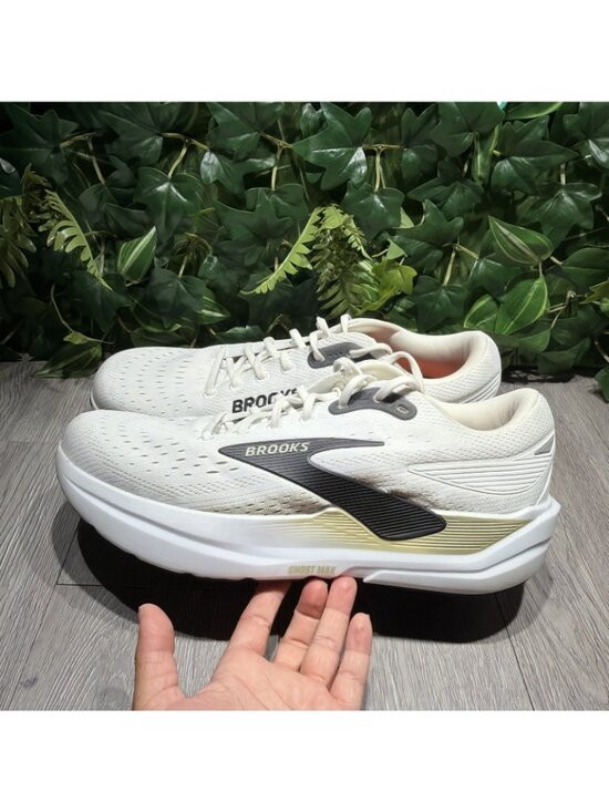 Brooks Men Ghost Max 3 White  Running Shoes Sneakers Size 14 2E Wide main image 4